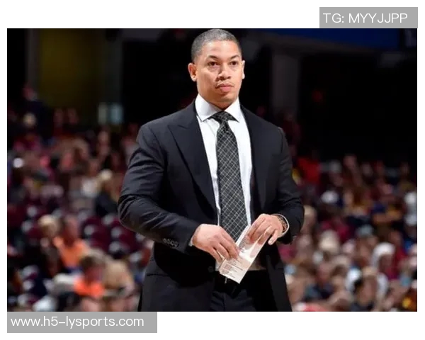 卢指导坚信球队能逆转困境即使战绩惨淡也要保持斗志